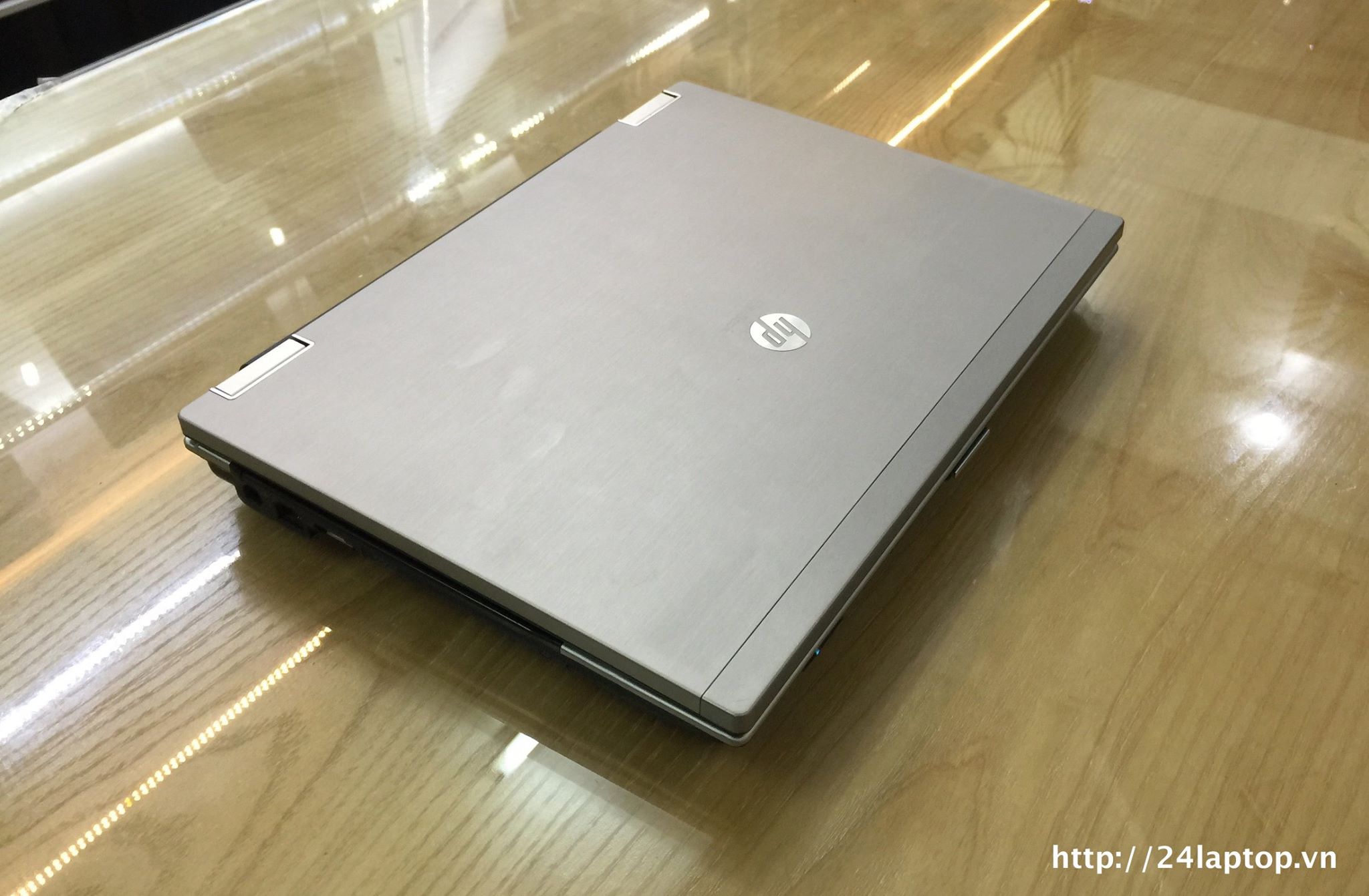 Laptop HP Elitbook 2540P_3.jpg